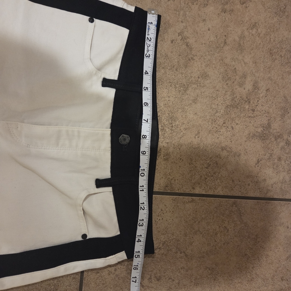 NWT White House Black Market White and Black Pants - Picture 7 of 7